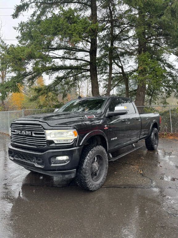 2019 RAM 3500 Laramie Crew Cab LB 4WD