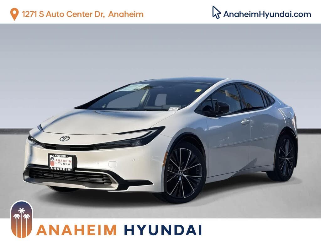 2024 Toyota Prius XLE FWD