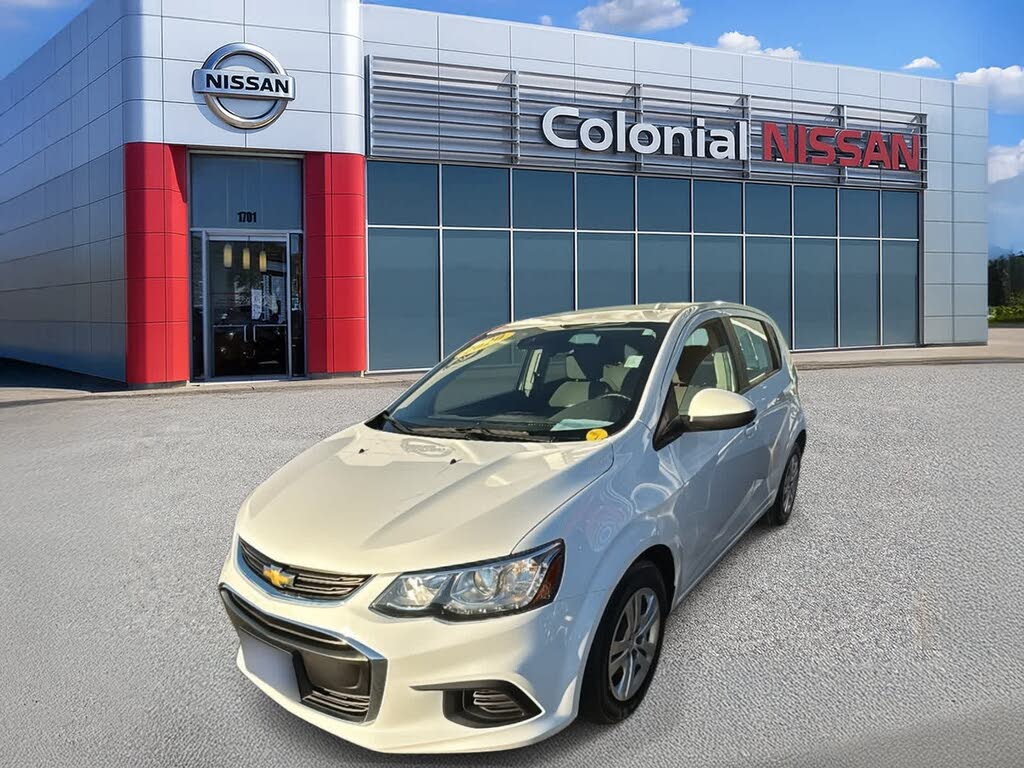 2020 Chevrolet Sonic LT Fleet Hatchback FWD