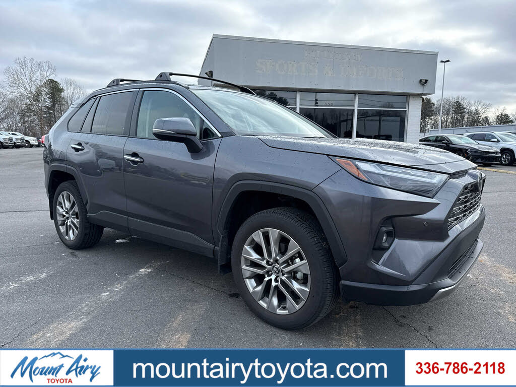 2025 Toyota RAV4 Limited FWD