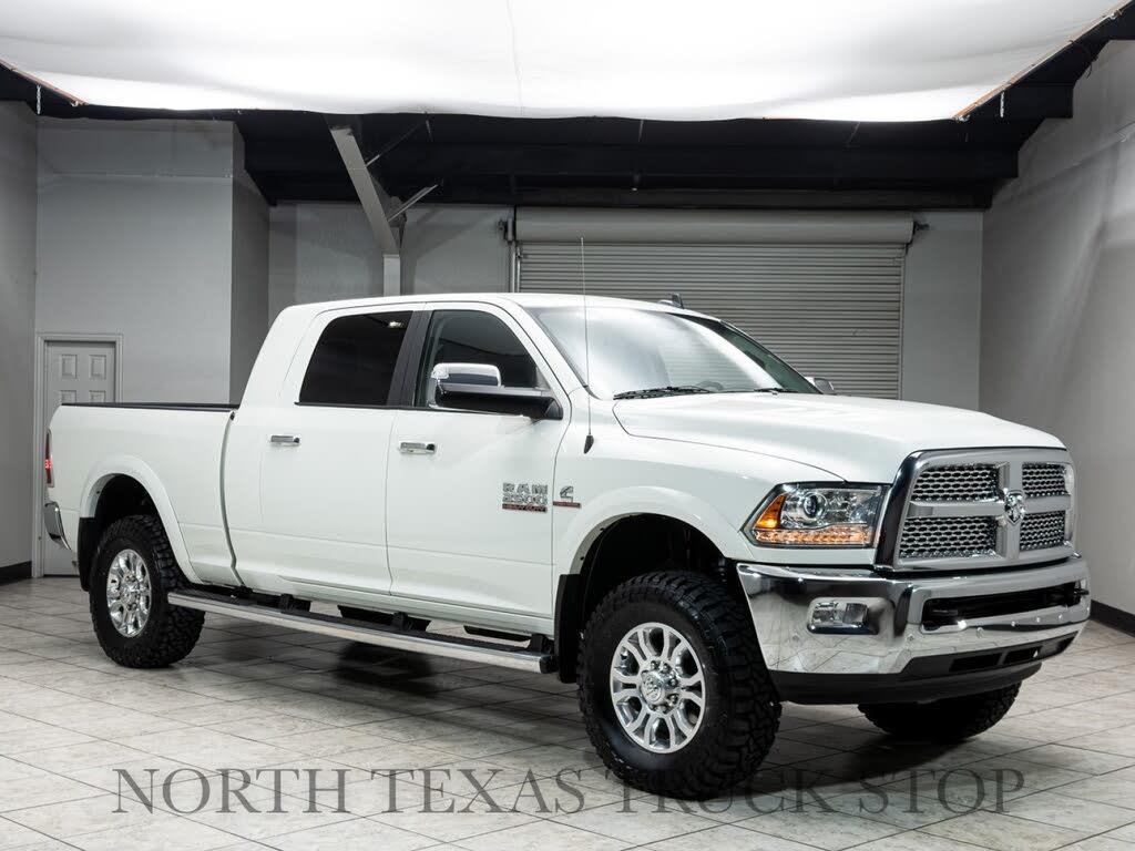 2017 RAM 2500 Laramie Mega Cab 4WD