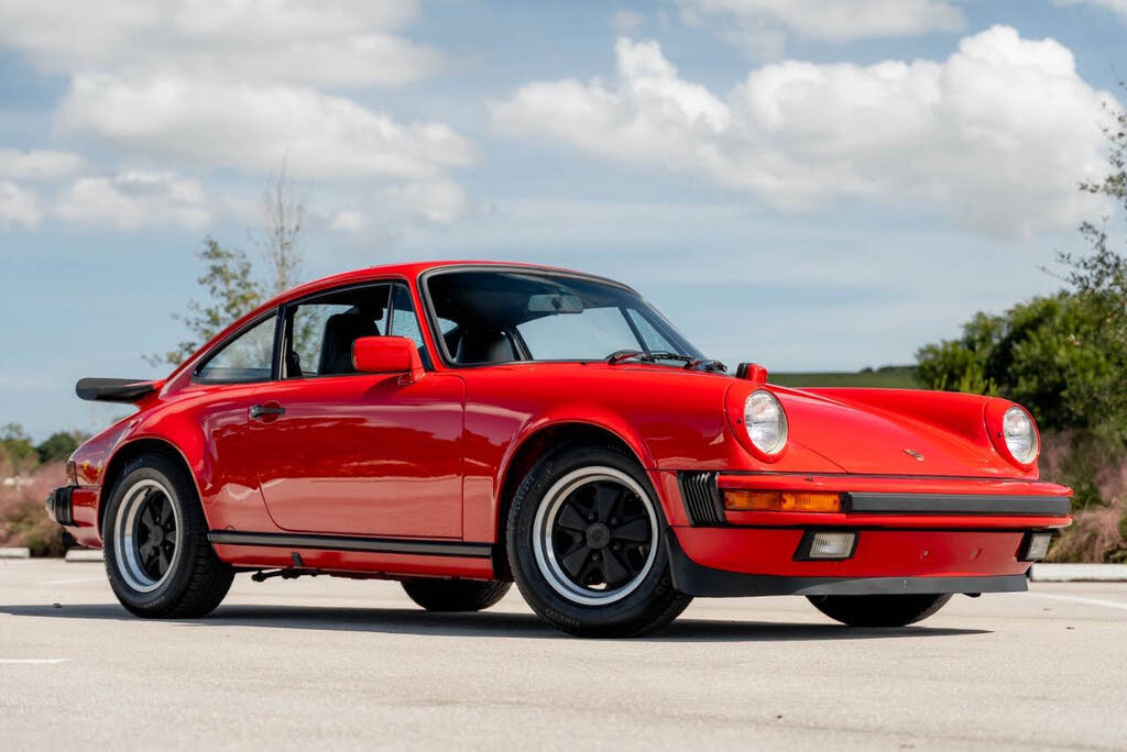 1986 Porsche 911 Carrera Coupe