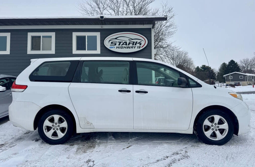 2013 Toyota Sienna 7-Passenger