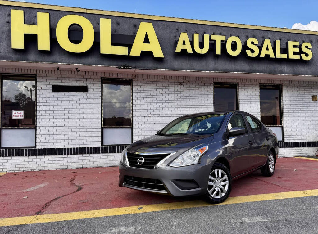 2019 Nissan Versa S FWD