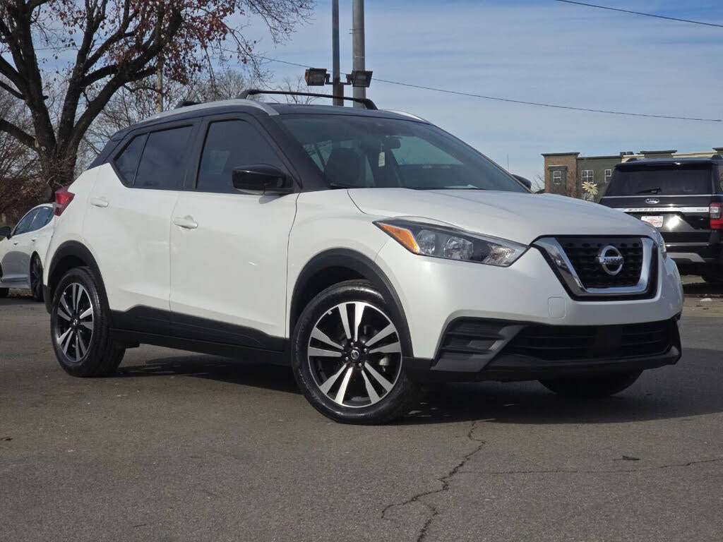 2020 Nissan Kicks SV FWD