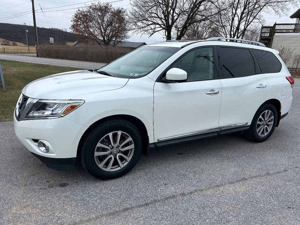 2015 Nissan Pathfinder SL 4WD