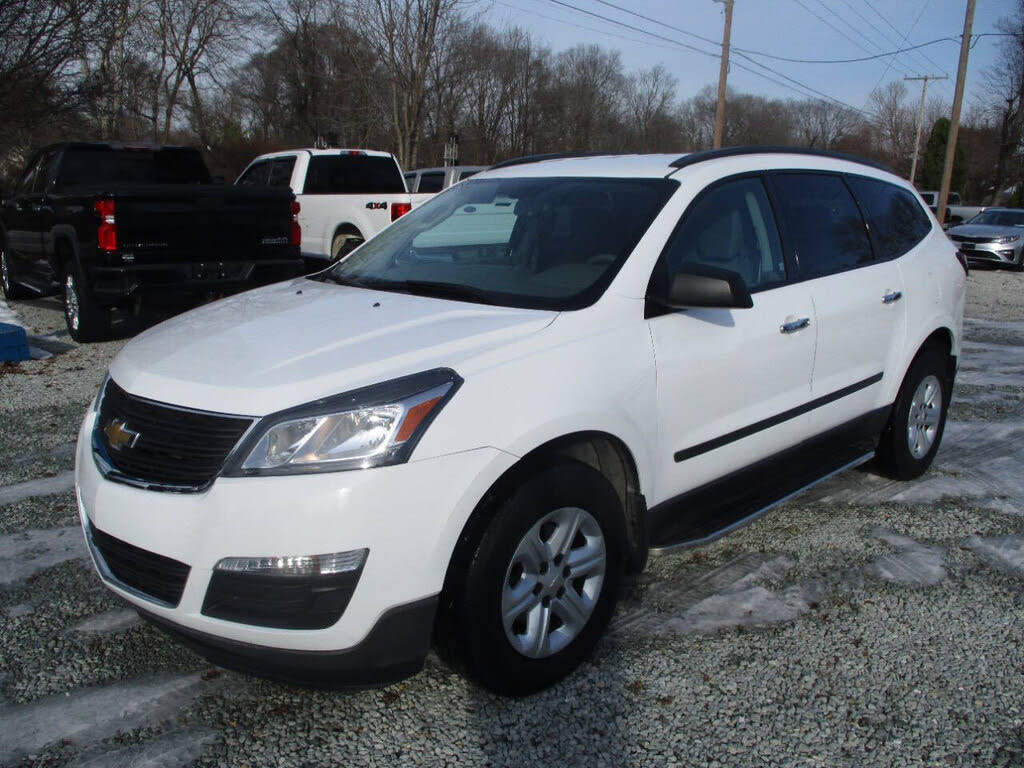 2016 Chevrolet Traverse LS FWD