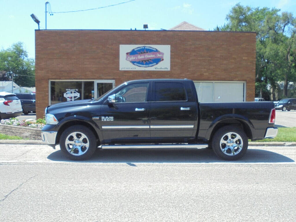 2016 RAM 1500 Laramie Crew Cab 4WD