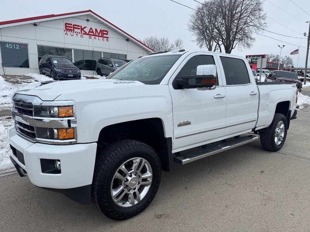 2019 Chevrolet Silverado 2500HD High Country Crew Cab 4WD