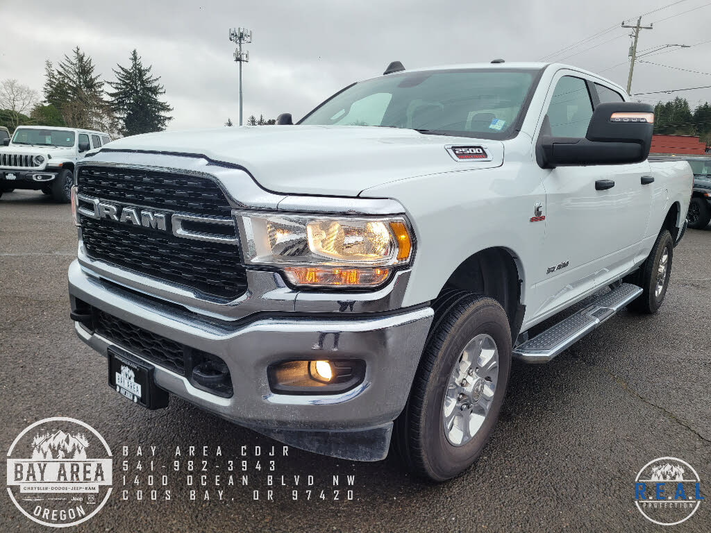 2024 RAM 2500 Big Horn Crew Cab 4WD