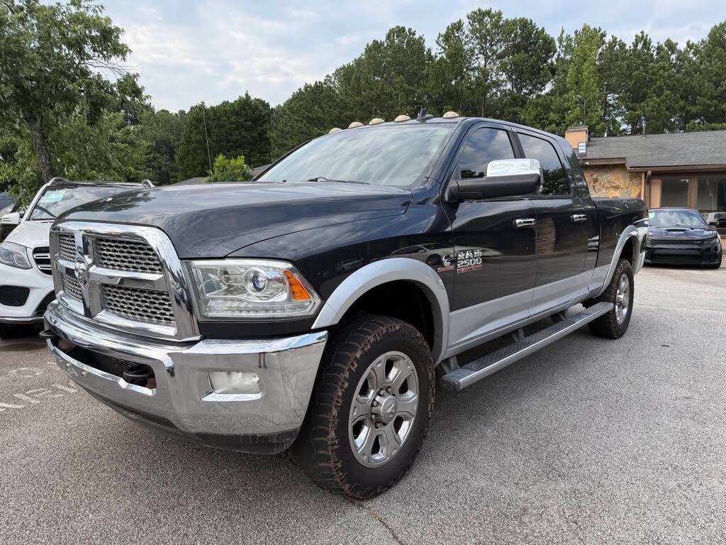 2015 RAM 2500 Laramie Mega Cab 4WD