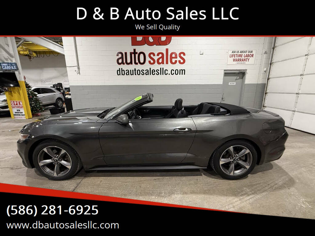 2016 Ford Mustang V6 Convertible RWD