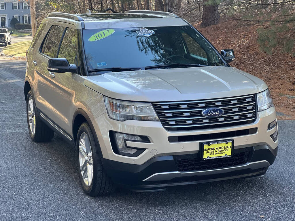 2017 Ford Explorer XLT AWD