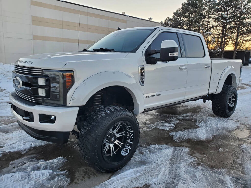 2019 Ford F-350 Super Duty Limited Crew Cab 4WD