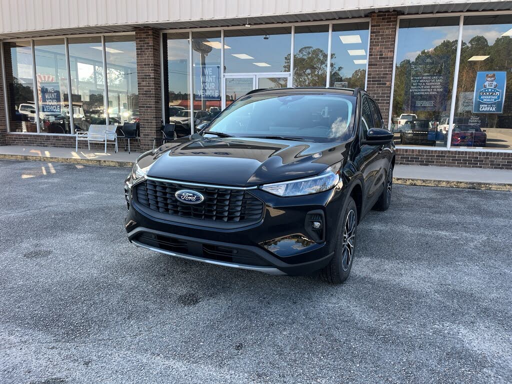 2026 Ford Escape Hybrid Plug-in FWD