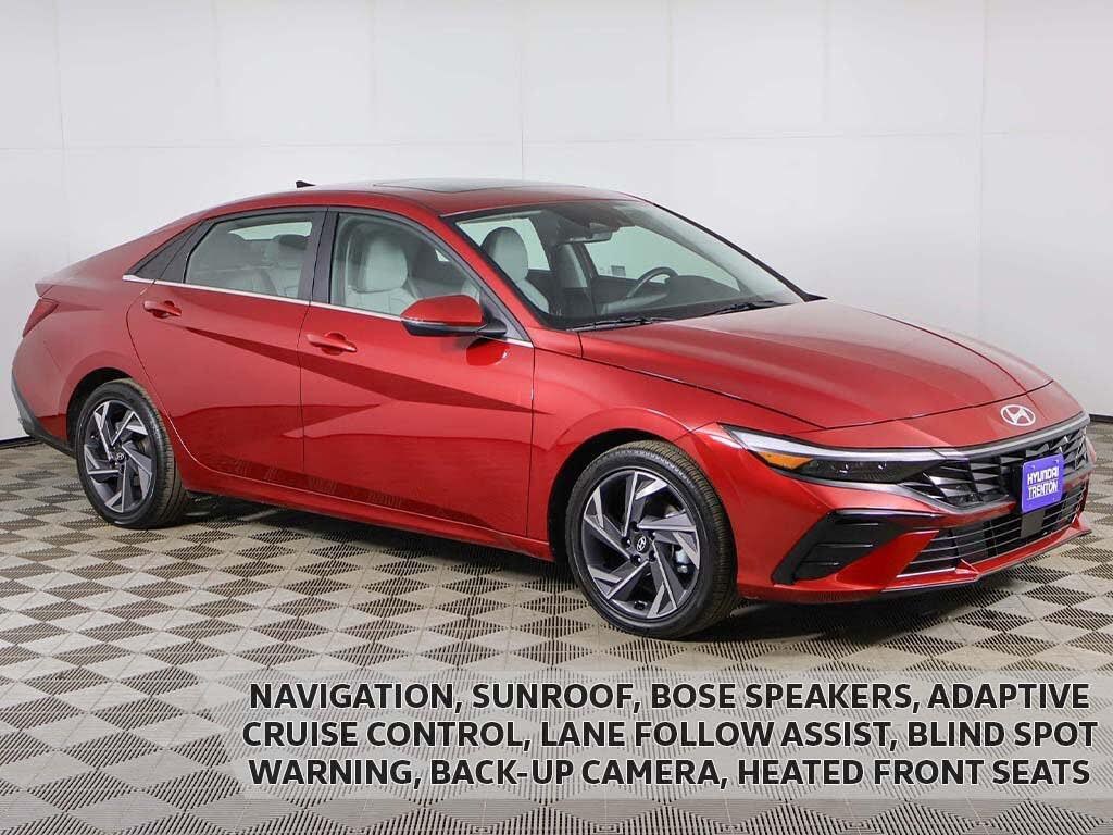 2025 Hyundai Elantra Limited FWD