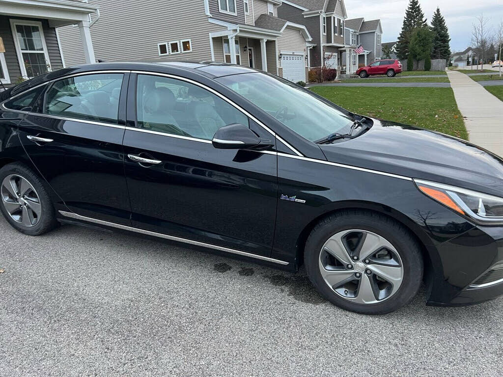 2016 Hyundai Sonata Hybrid Limited FWD