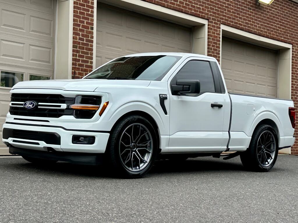 2024 Ford F-150 XL Regular Cab 4WD