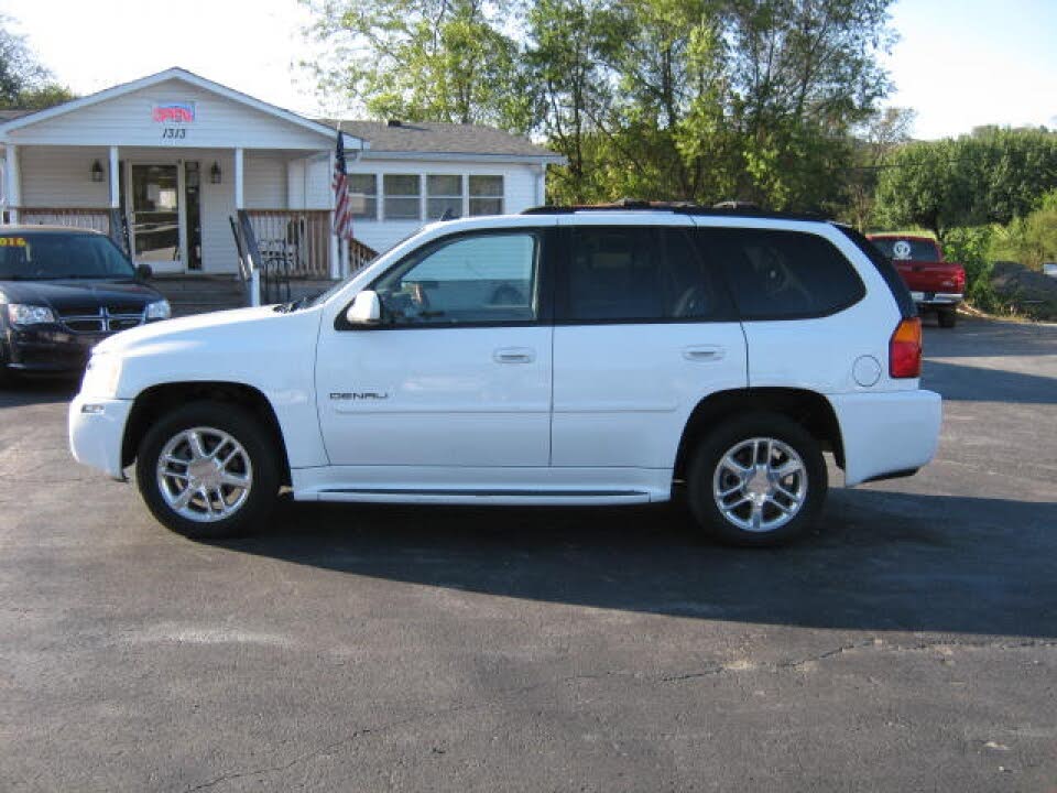 2007 GMC Envoy Denali 4 Dr SUV