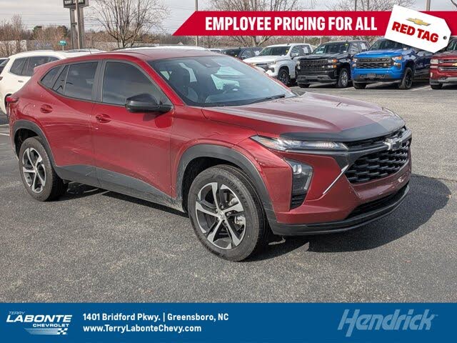 2024 Chevrolet Trax RS with 1RS FWD