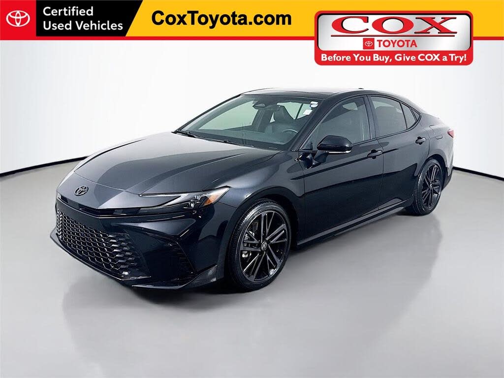 2025 Toyota Camry XSE FWD
