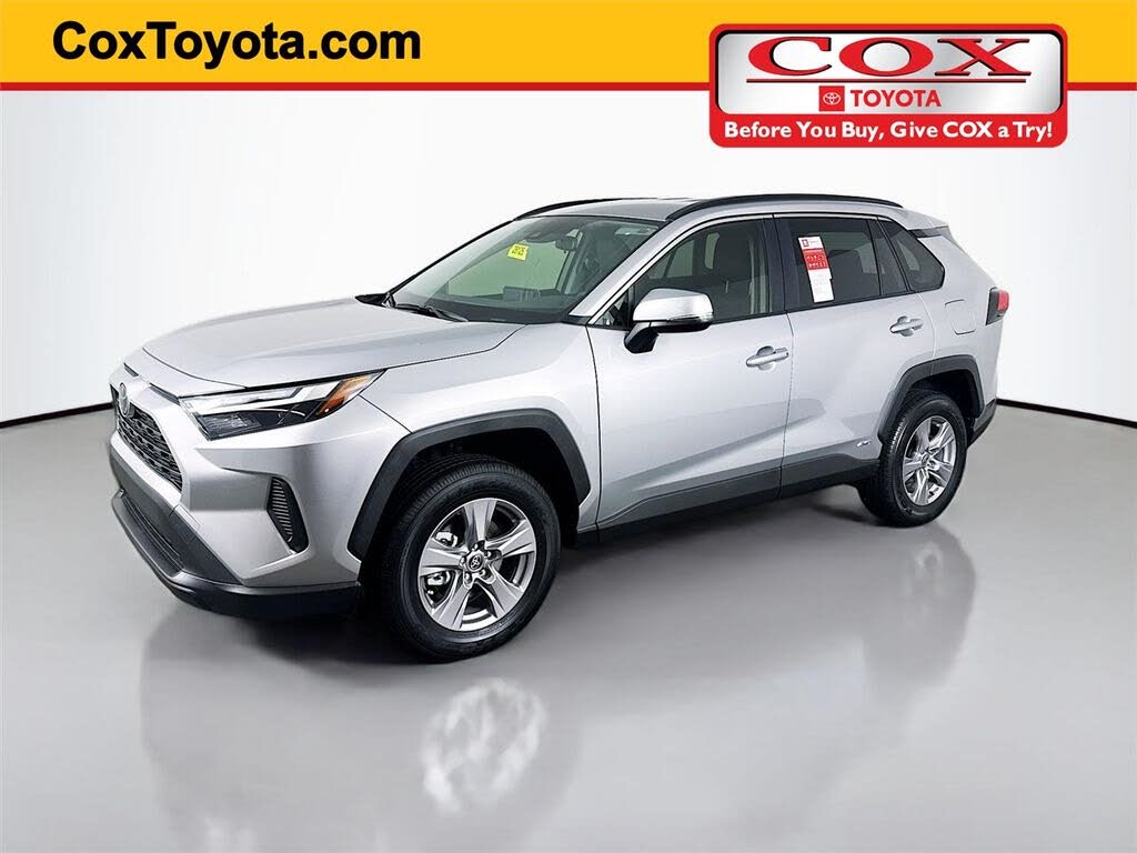 2025 Toyota RAV4 Hybrid XLE AWD