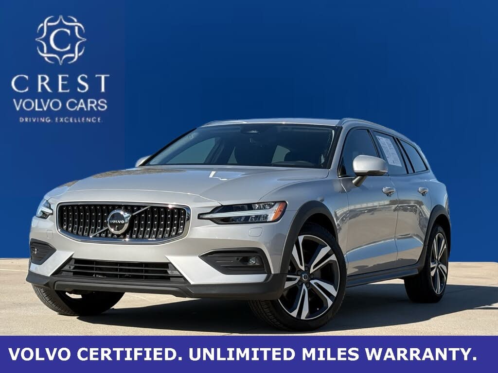 2025 Volvo V60 Cross Country B5 Plus AWD