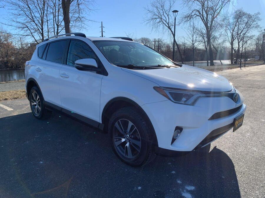 2017 Toyota RAV4 XLE AWD