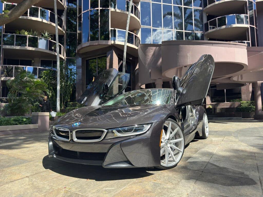 2016 BMW i8 Coupe AWD