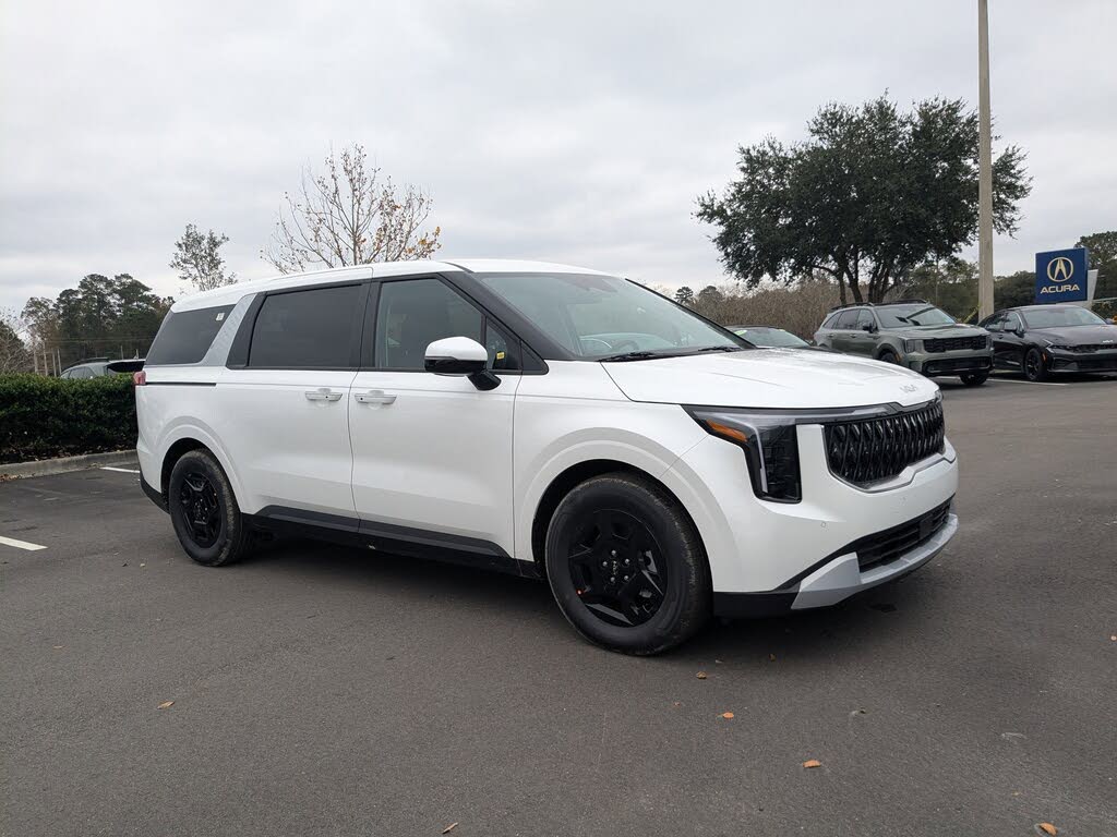 2026 Kia Carnival LXS FWD