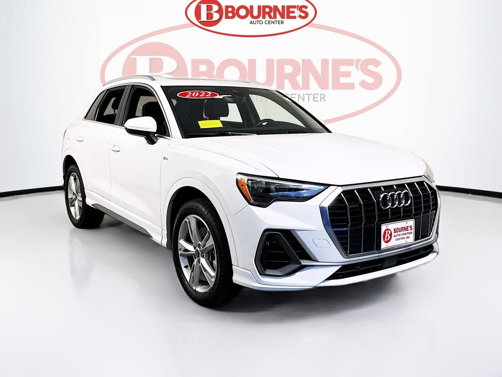 2022 Audi Q3 quattro Premium S Line 45 TFSI
