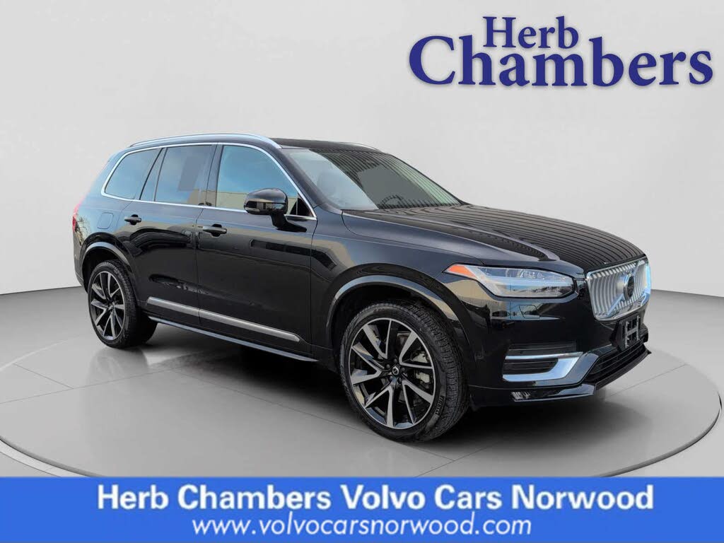 2023 Volvo XC90 B6 Plus Bright Theme 7-Passenger AWD