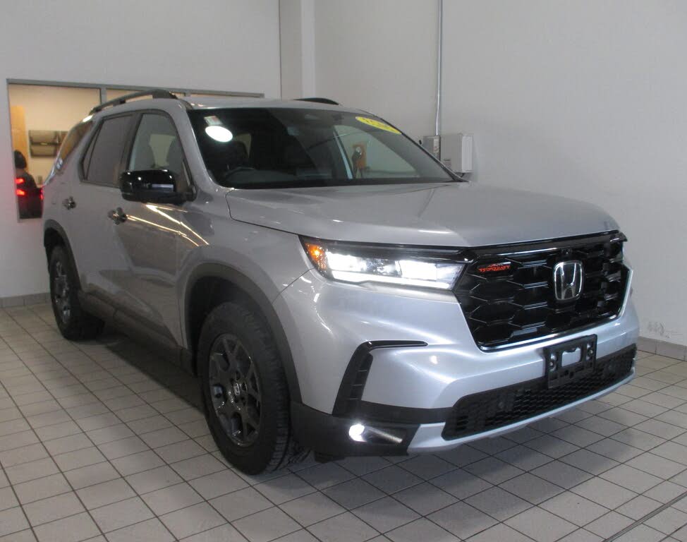 2023 Honda Pilot TrailSport AWD