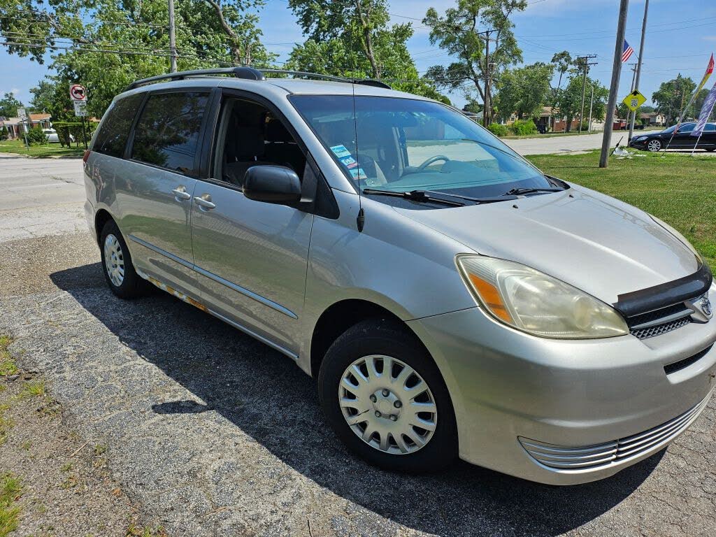 2005 Toyota Sienna CE