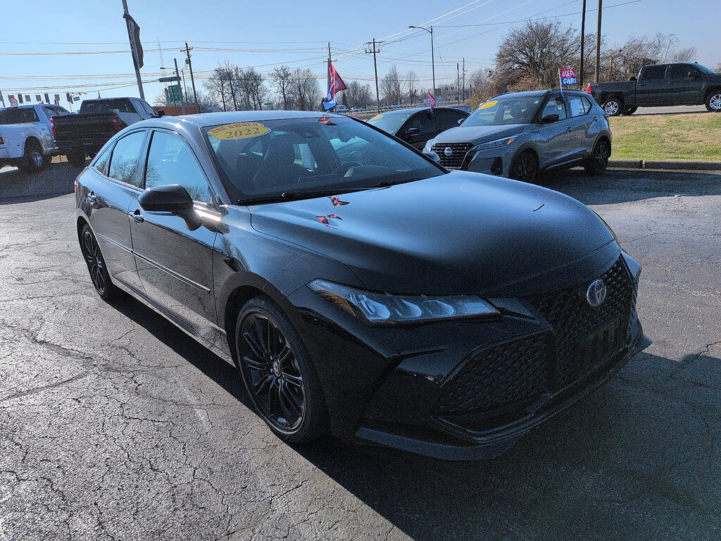 2022 Toyota Avalon Hybrid XSE Nightshade FWD