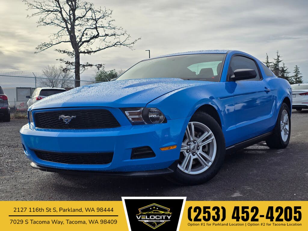2012 Ford Mustang V6 Coupe RWD