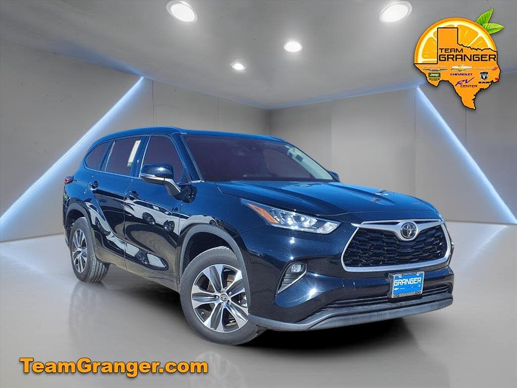 2020 Toyota Highlander XLE FWD