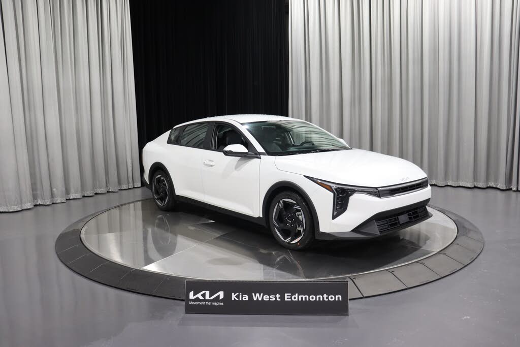2025 Kia K4 EX FWD