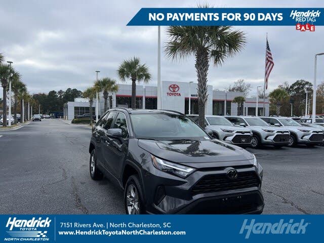 2024 Toyota RAV4 XLE FWD