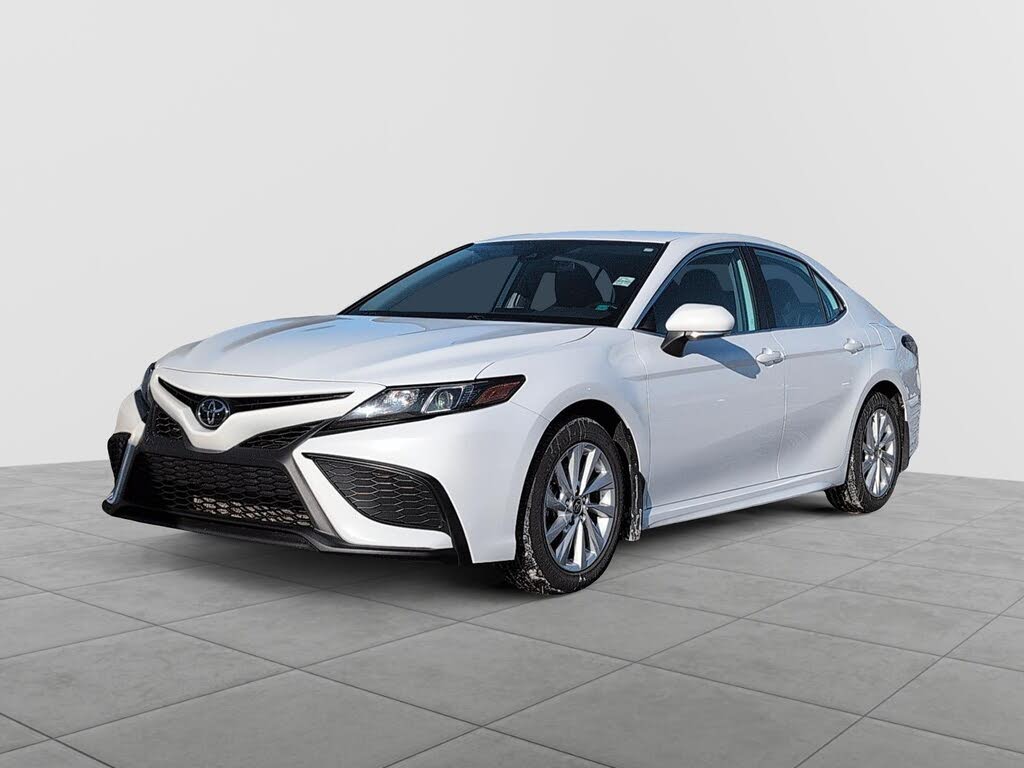 2023 Toyota Camry SE FWD