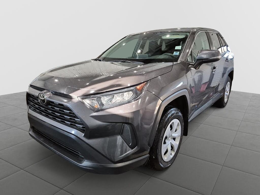 Toyota RAV4 LE AWD 2024