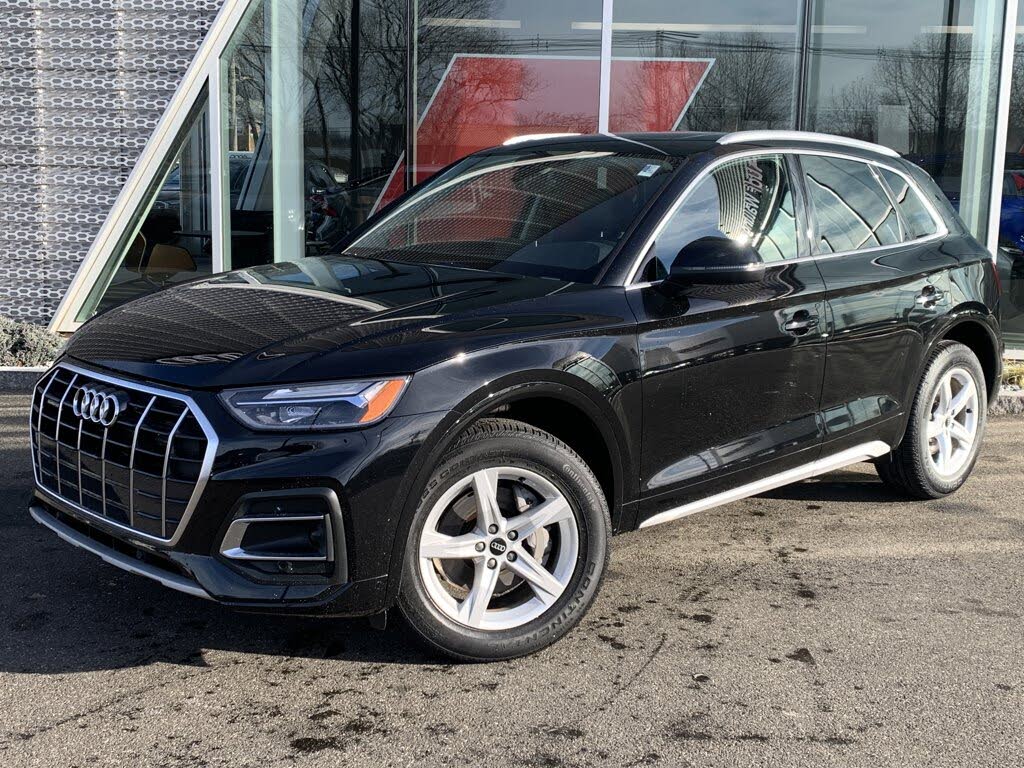 2023 Audi Q5 quattro Premium 40 TFSI