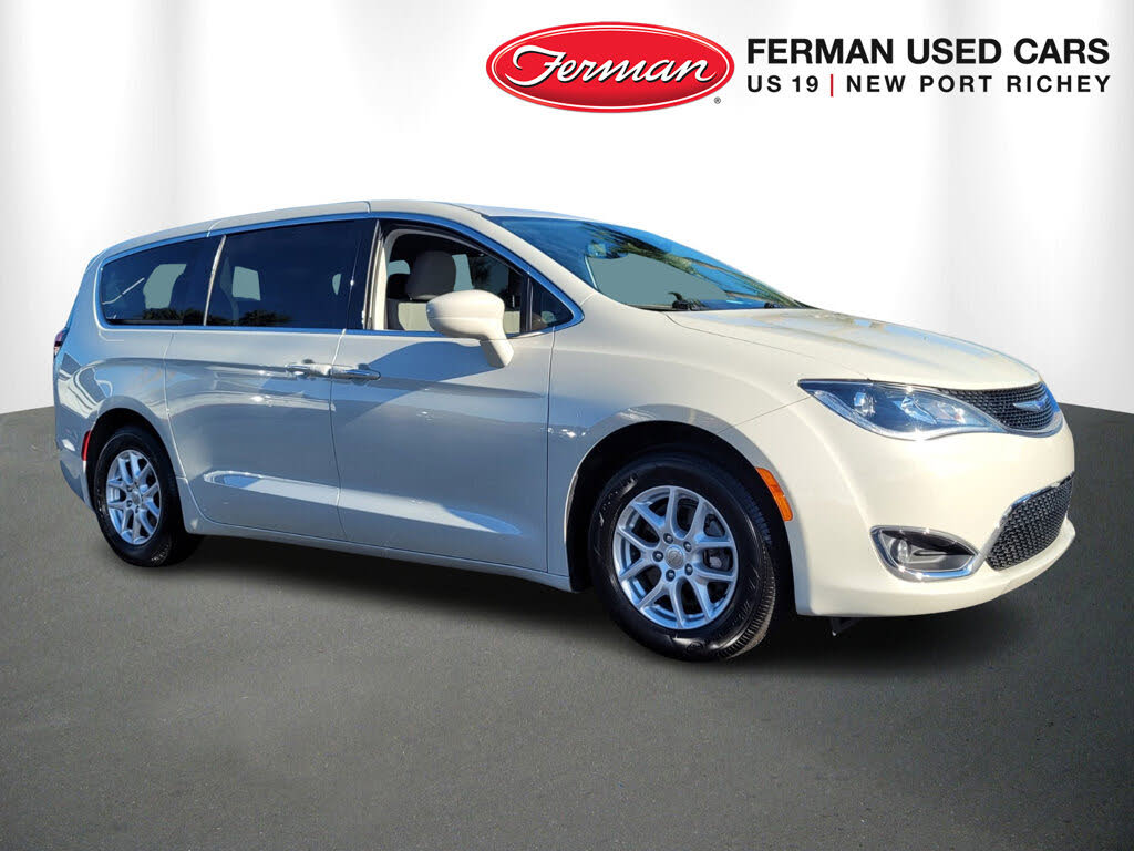 2020 Chrysler Pacifica Touring FWD