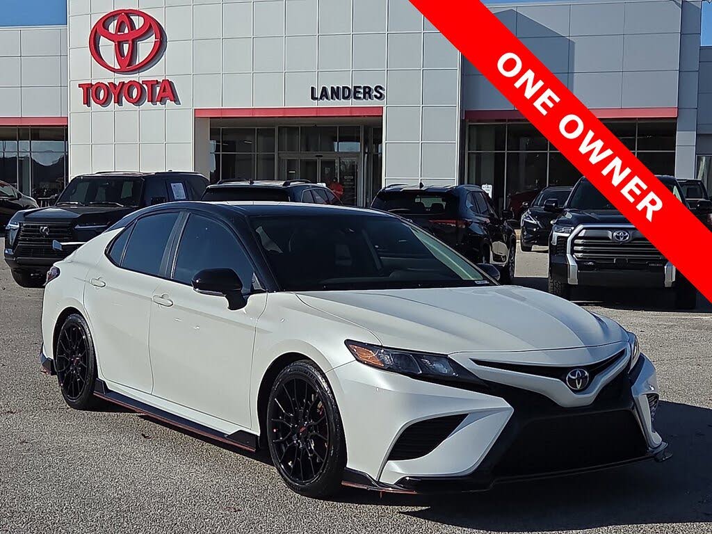 2022 Toyota Camry TRD FWD