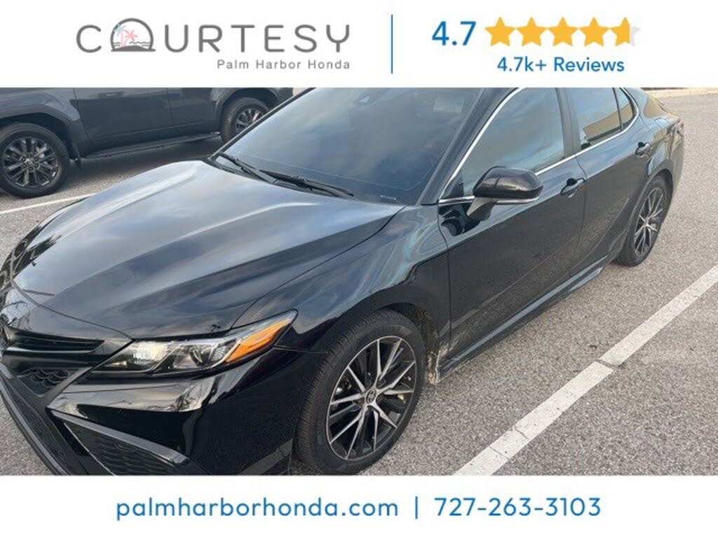 2024 Toyota Camry SE FWD