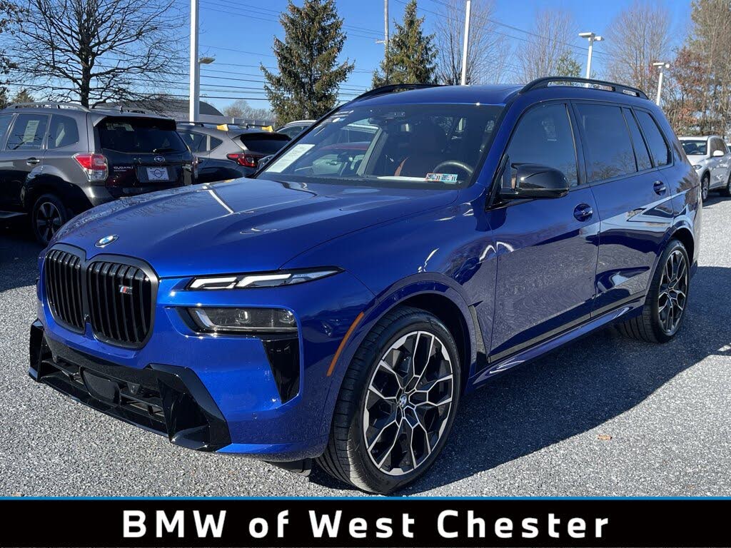 2025 BMW X7 M60i AWD