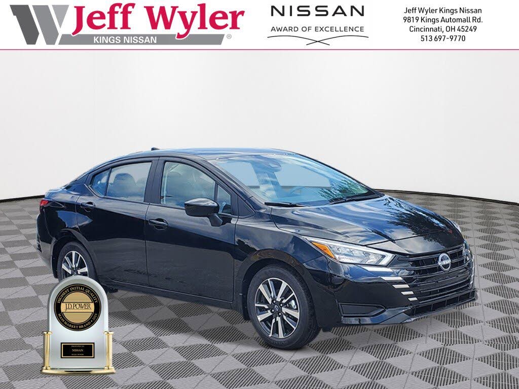 2025 Nissan Versa SV FWD