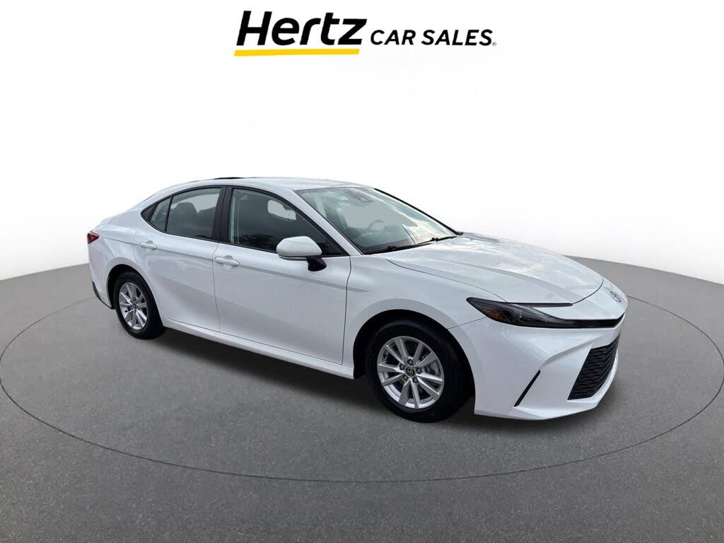2025 Toyota Camry LE FWD
