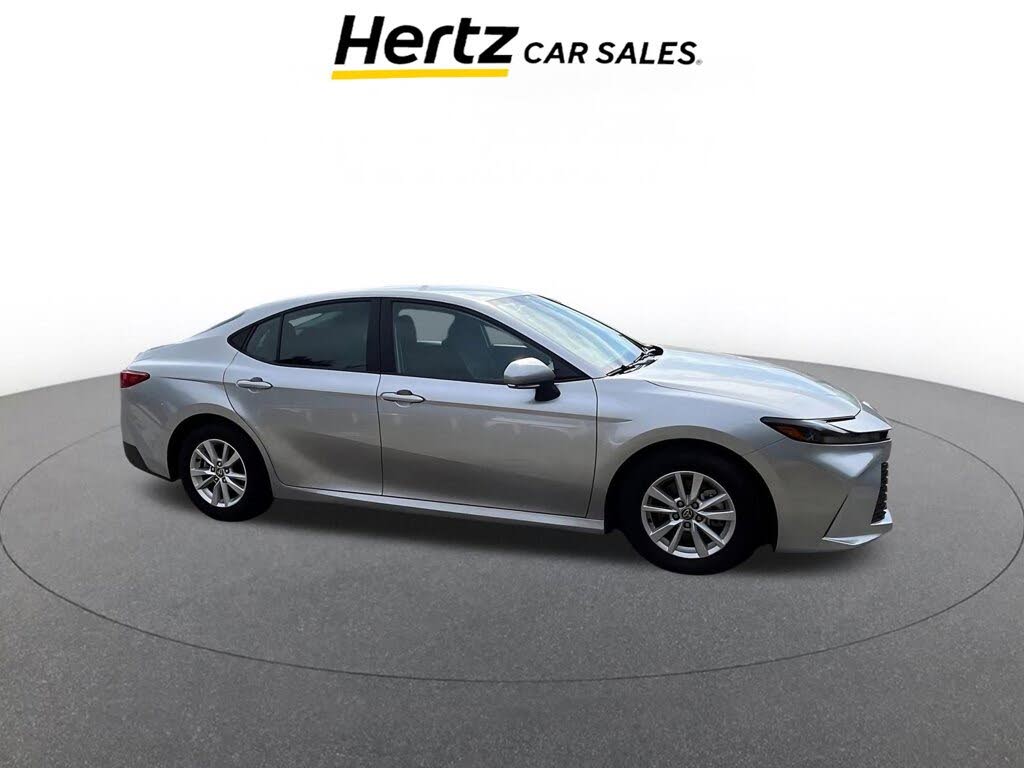 2025 Toyota Camry LE FWD