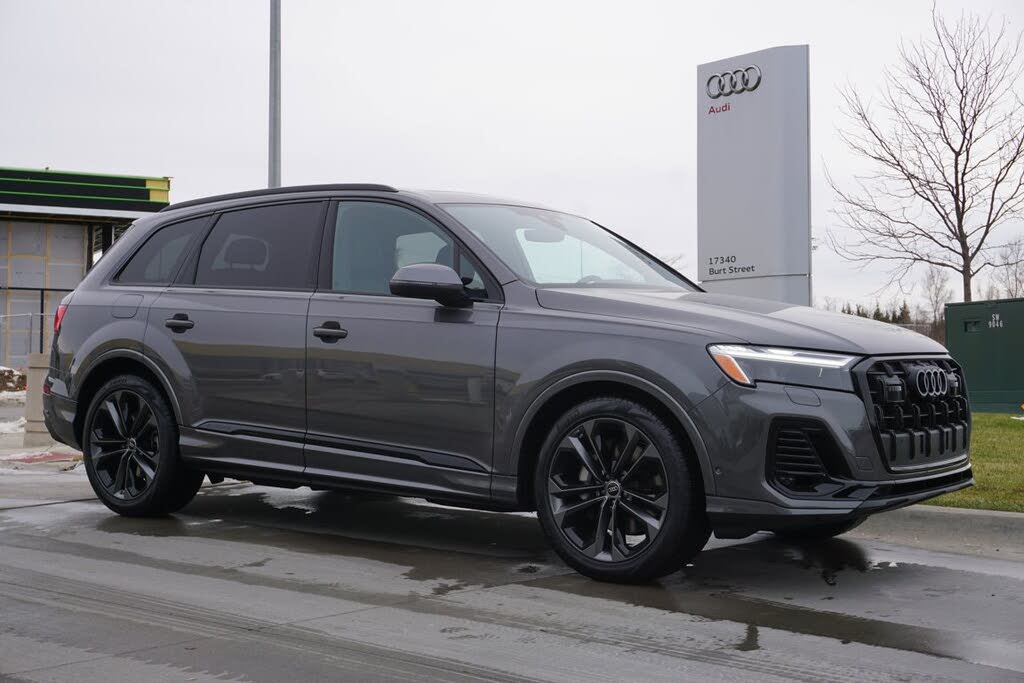 2026 Audi Q7 quattro Premium Plus 55 TFSI